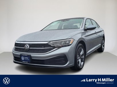 Used 2023 Volkswagen Jetta SE