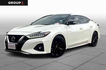 Certified 2019 Nissan Maxima SR w/ Premium Package