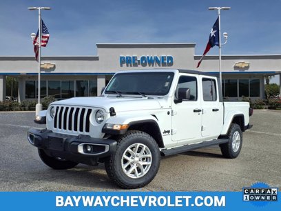 Used 2023 Jeep Gladiator Sport
