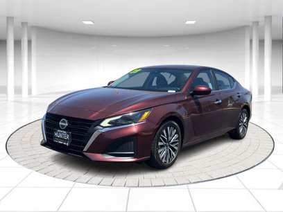 Used 2023 Nissan Altima 2.5 SV