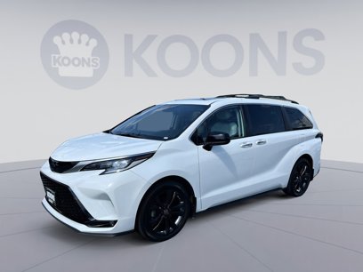 Used 2022 Toyota Sienna XSE