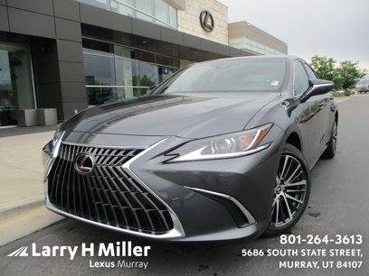 New 2025 Lexus ES 300h w/ Premium Package