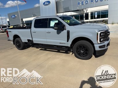 New 2025 Ford F350 Lariat w/ Black Appearance Package