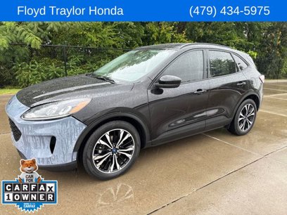 Used 2022 Ford Escape SE w/ SE Sport Appearance Package