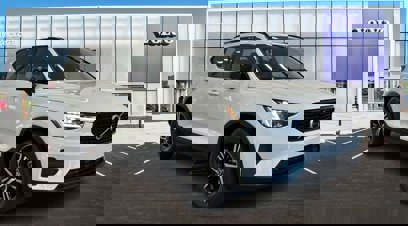 New 2026 Volvo XC40 B5 Plus