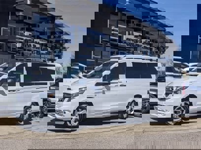 Used 2016 Mercedes-Benz Metris Passenger
