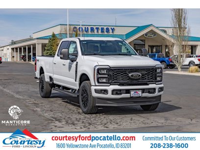 New 2025 Ford F350 XLT