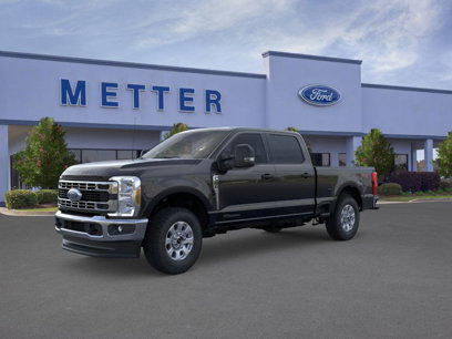 New 2025 Ford F250 XLT w/ FX4 Off-Road Package