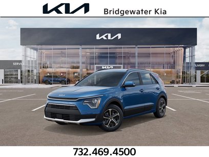 New 2025 Kia Niro EX