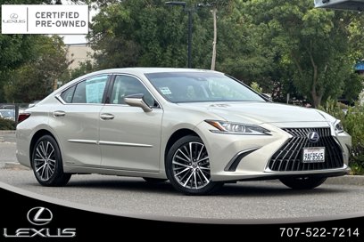 Used 2022 Lexus ES 300h w/ Premium Package