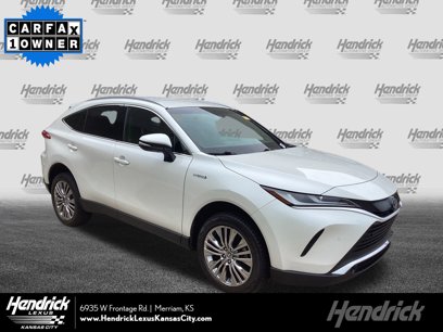 Used 2021 Toyota Venza XLE w/ Softex Package