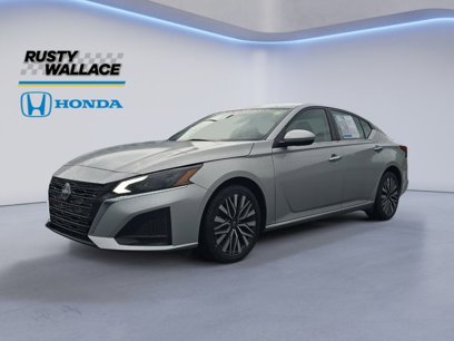 Used 2023 Nissan Altima 2.5 SV
