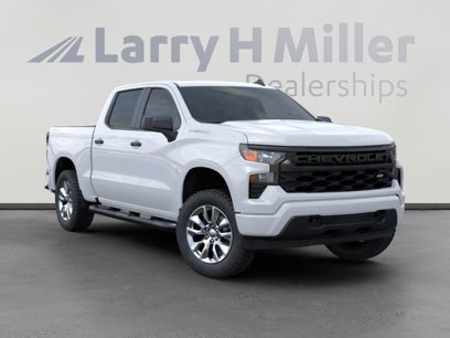 New 2025 Chevrolet Silverado 1500 Custom