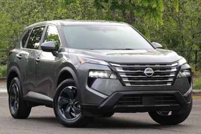 Used 2024 Nissan Rogue SV