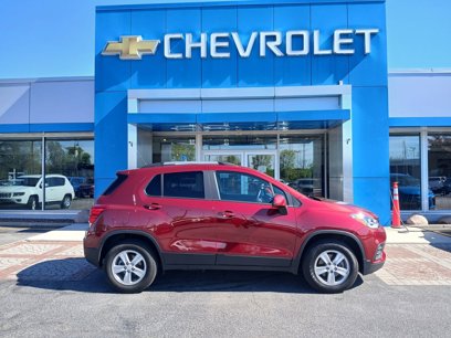 Certified 2022 Chevrolet Trax LT w/ Driver Confidence Package