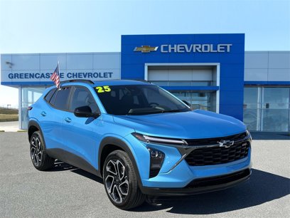 New 2025 Chevrolet Trax RS w/ Sunroof Package