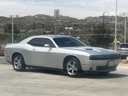Used 2022 Dodge Challenger SXT