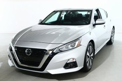 Used 2019 Nissan Altima 2.5 SV
