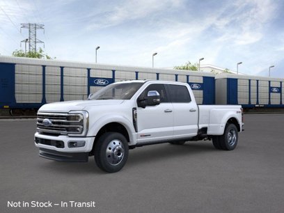 New 2025 Ford F450 Platinum w/ Platinum Plus Package
