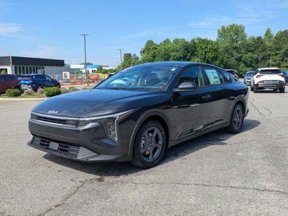 New 2025 Kia K4 LXS