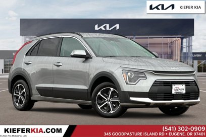New 2025 Kia Niro EX