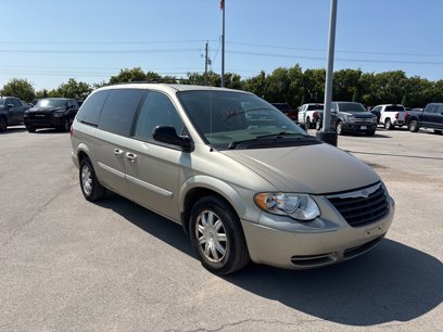 Used 2006 Chrysler Town & Country Touring