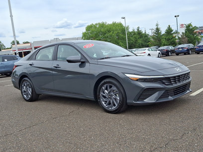 Used 2024 Hyundai Elantra SEL