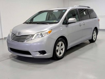 Used 2015 Toyota Sienna LE