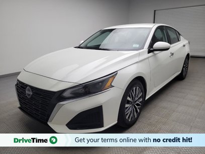 Used 2023 Nissan Altima 2.5 SV
