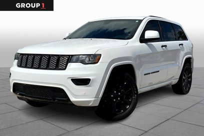 Used 2020 Jeep Grand Cherokee Altitude