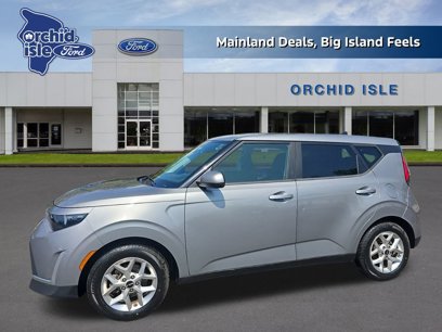 Used 2023 Kia Soul LX w/ LX Technology Package