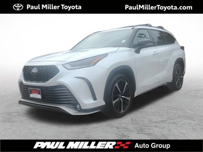 Used 2022 Toyota Highlander XSE