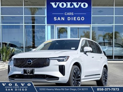 New 2025 Volvo XC90 T8 Plus w/ Protection Package Premier
