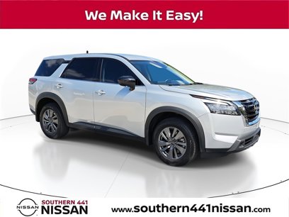 Used 2024 Nissan Pathfinder S
