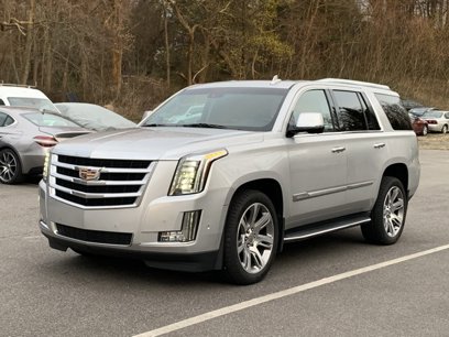 Used 2019 Cadillac Escalade Luxury