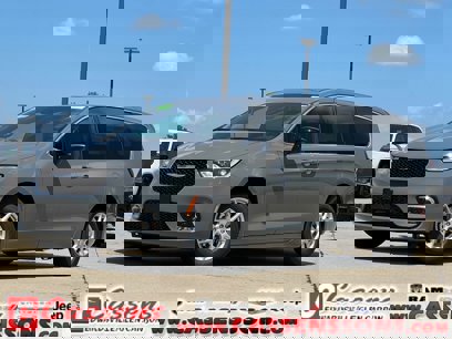 New 2025 Chrysler Pacifica Select