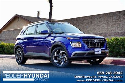 New 2025 Hyundai Venue SEL