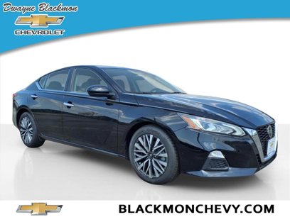 Used 2022 Nissan Altima 2.5 SV