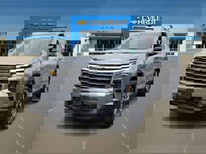 New 2025 Chevrolet Traverse LT