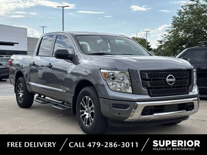 Used 2024 Nissan Titan SV w/ SV Convenience Package