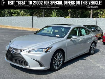 Certified 2021 Lexus ES 300h w/ Premium Package
