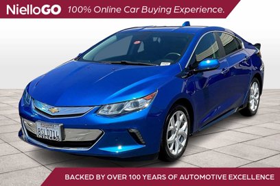 Used 2018 Chevrolet Volt Premier w/ Driver Confidence Package