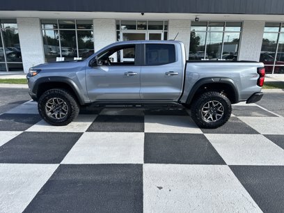 Used 2025 Chevrolet Colorado ZR2 w/ Technology Package