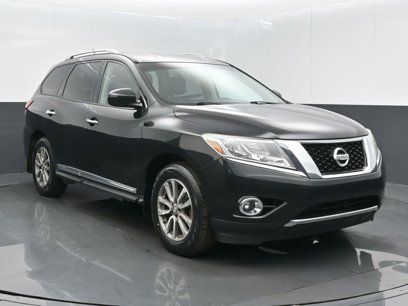 Used 2016 Nissan Pathfinder SL