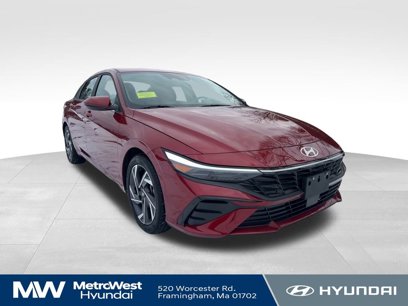 Certified 2024 Hyundai Elantra SEL w/ Convenience Package