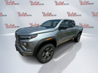 New 2025 GMC Canyon AT4