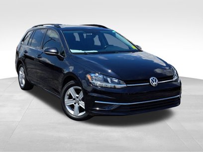 Used 2018 Volkswagen Golf SE