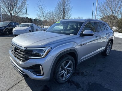 New 2024 Volkswagen Atlas Cross Sport SEL R-Line