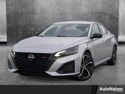 Used 2023 Nissan Altima 2.5 SR
