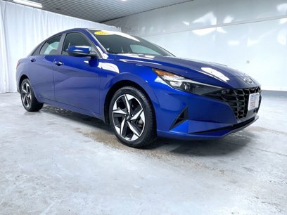 Used 2023 Hyundai Elantra SEL w/ Convenience Package